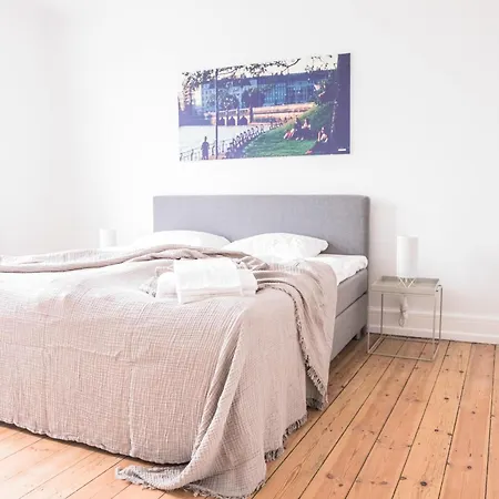 Beautiful 2-br W A Balcony In Norrebro - 74 Kopenhagen